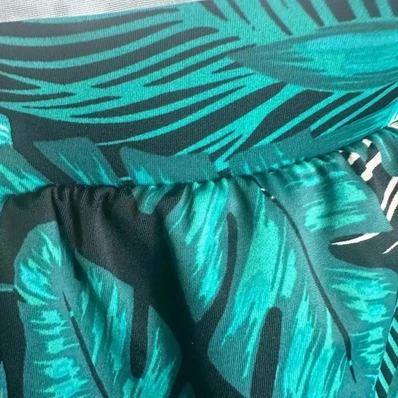 Cacique Swim Palm leaf print bottom skort size 24 - Picture 8 of 10